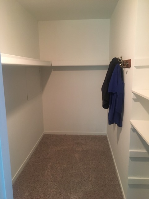 Walk in Closet